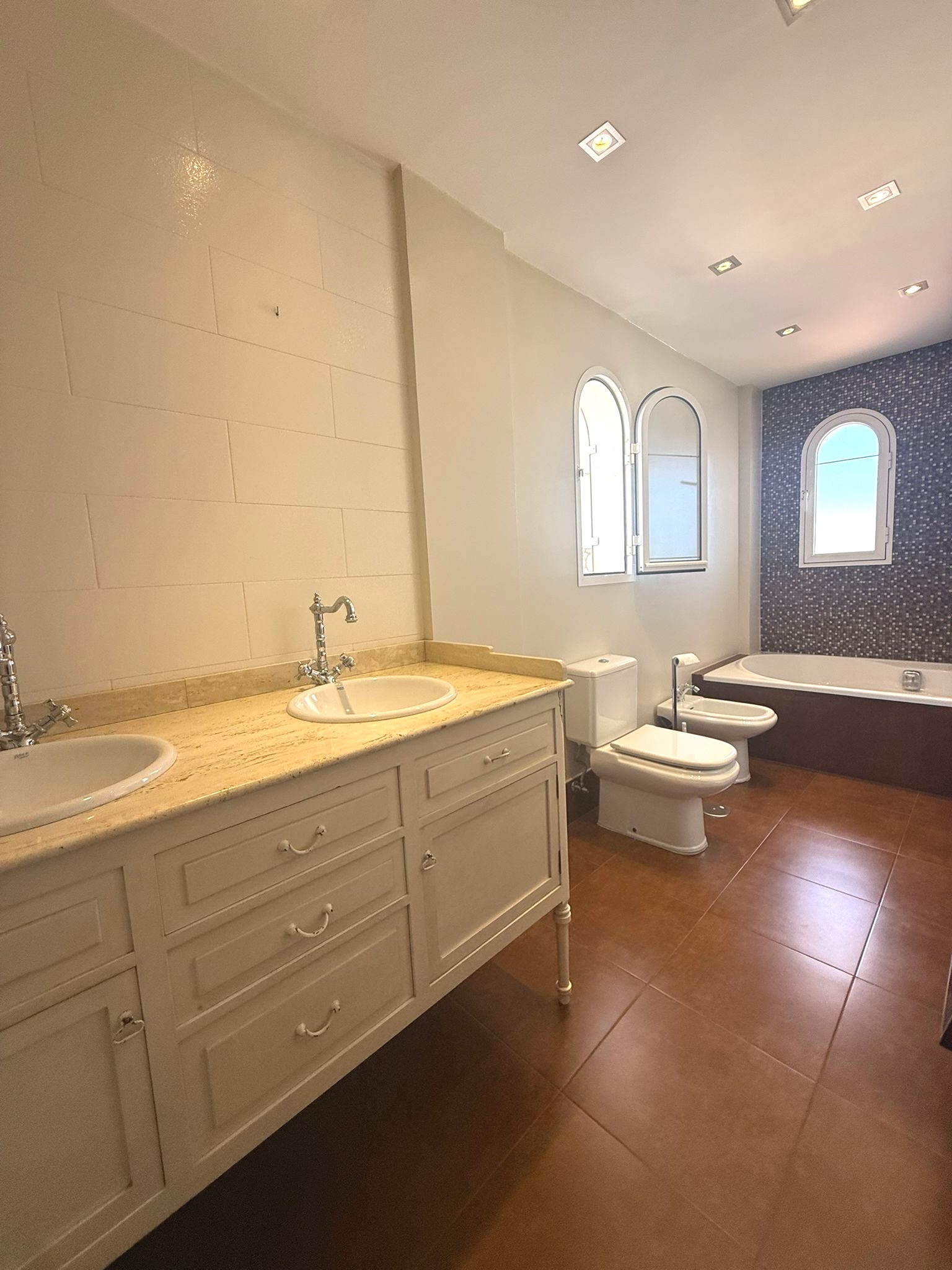 WhatsApp Image 2026-05-27 at 15.03.40 (1)